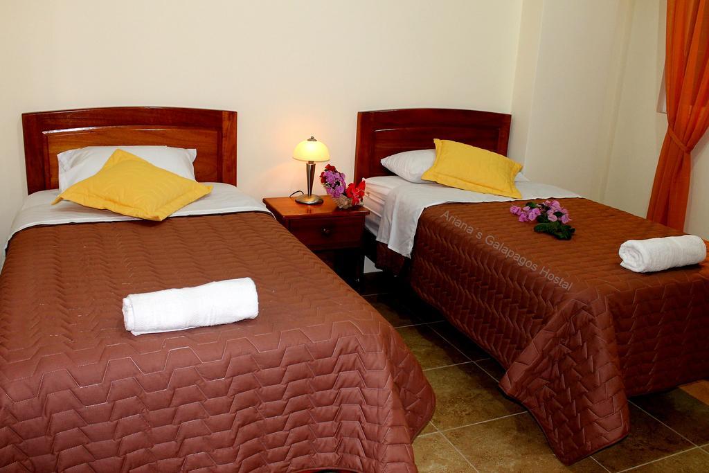 Ariana'S Galapagos Hostal Puerto Ayora (Galapagos Islands) Exterior foto