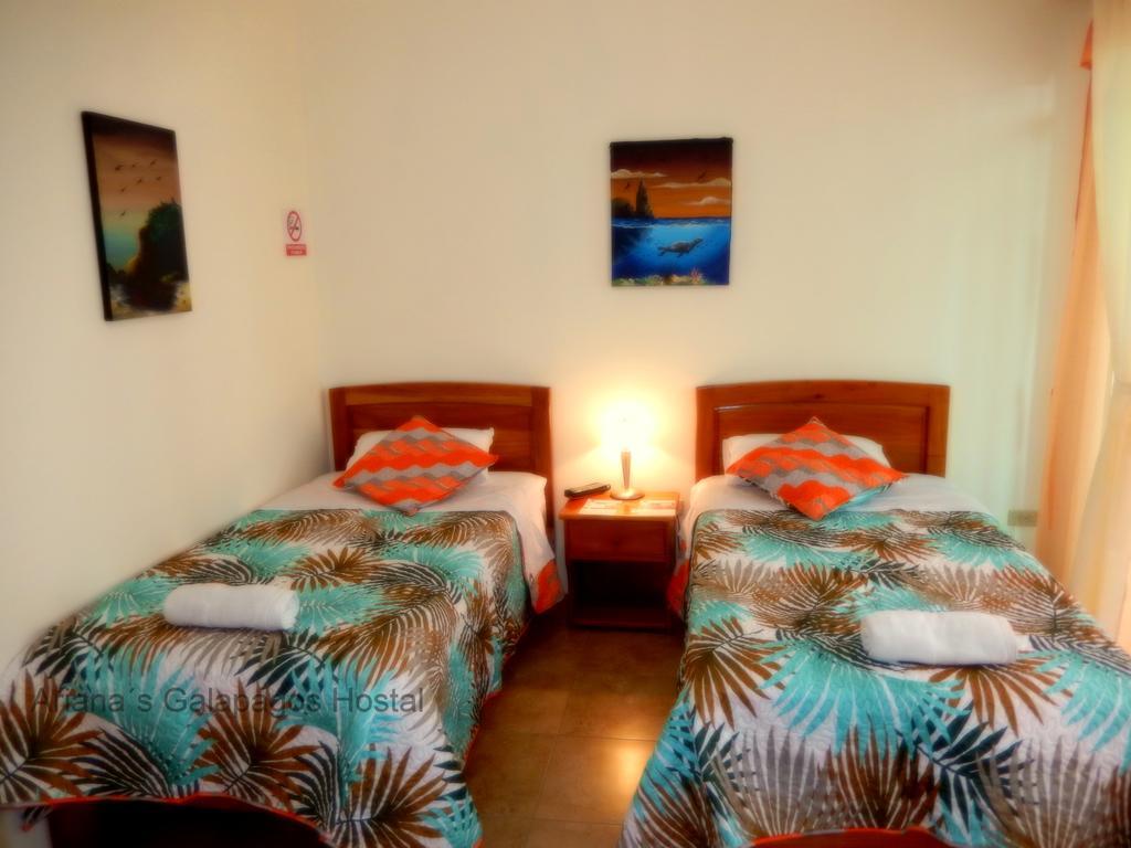 Ariana'S Galapagos Hostal Puerto Ayora (Galapagos Islands) Exterior foto